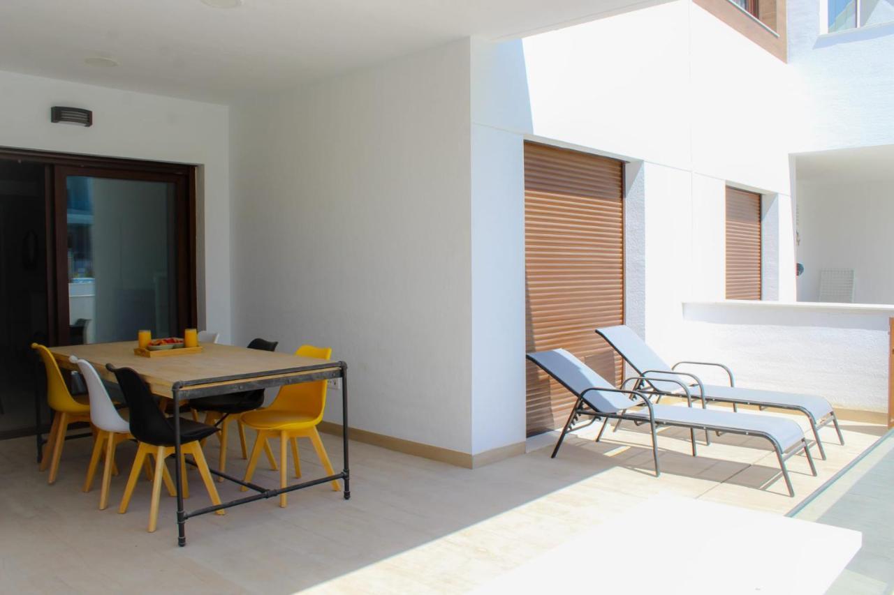 Beautiful Condo In Laguna Beach Resort Overlooking Laguna Rosa In Torrevieja With 2 Bedrooms And 2 Bathrooms Kültér fotó